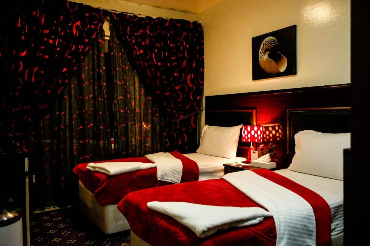 Karoon Hotel Dubaï Extérieur photo