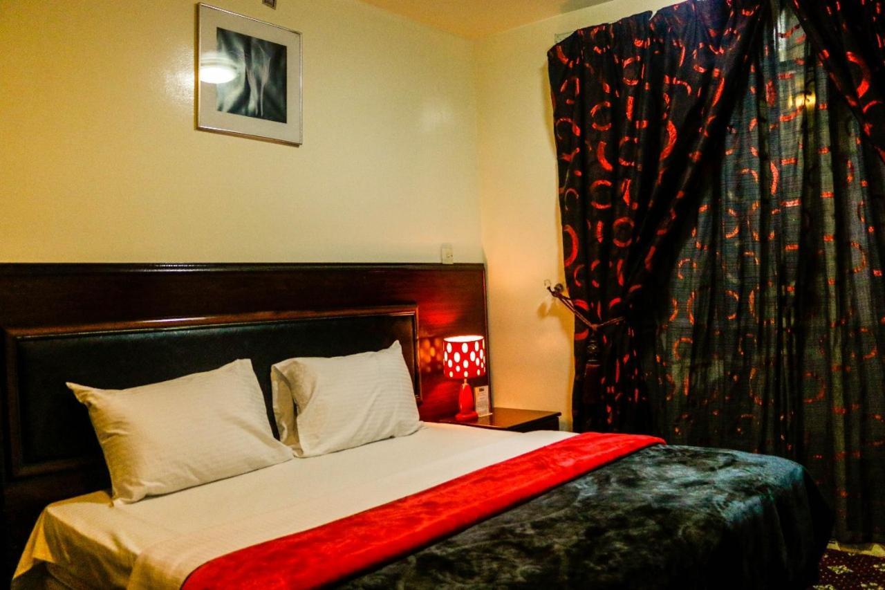 Karoon Hotel Dubaï Extérieur photo